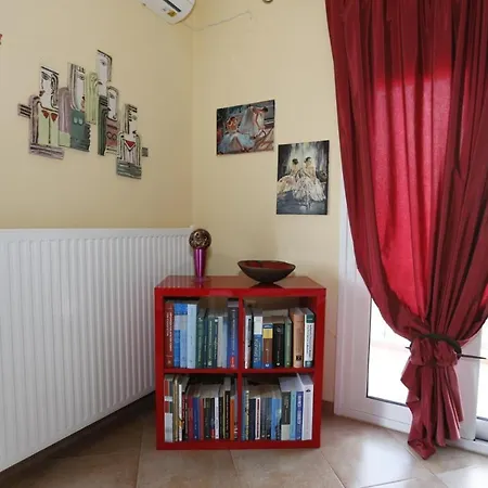 Sofia's Pottery House * Volos