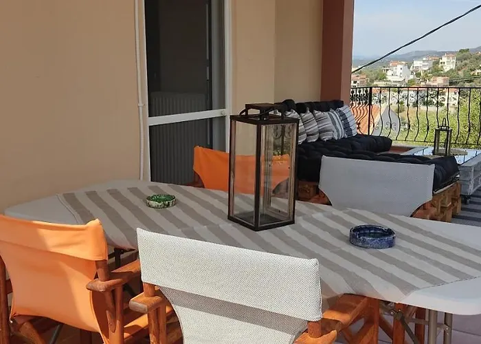 Sofia's Pottery House * Volos