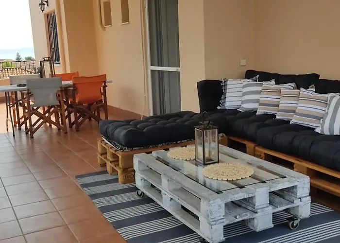 Sofia's Pottery House Case de vacanță *