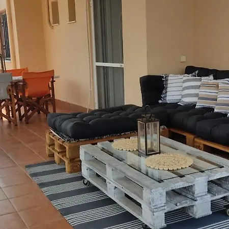 Sofia's Pottery House Case de vacanță *